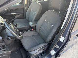 FORD Grand Tourneo Connect 1.6 TDCi 115cv Titanium