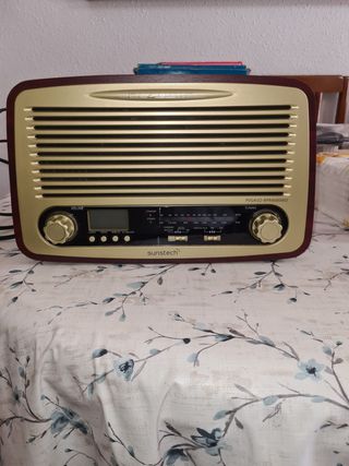 Radio Vintage Sunstech Pegaso RPR4000WD