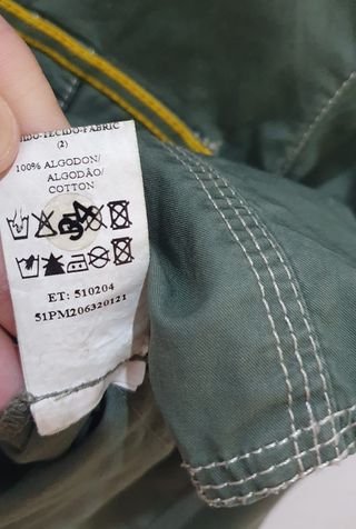 Camisa Purifica estilo safari urbano