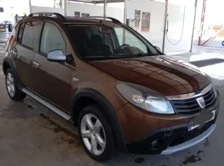 Dacia Sandero 2012