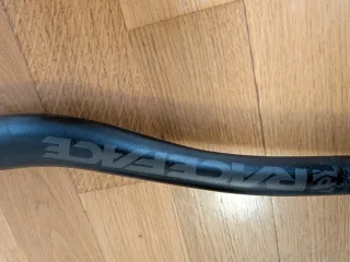 Manillar Race Face Turbine R 35 - 780mm