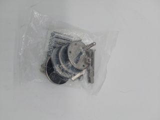 Ideal Standard - Juego de bisagras para asiento de inodoro de serie i.life S y i.life B, TV90067, Neutro