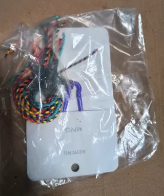 Llavero estrella purpurina