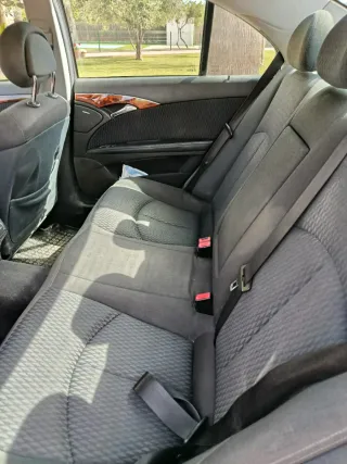 Mercedes-Benz Clase E 2004. En buenas condiciones.