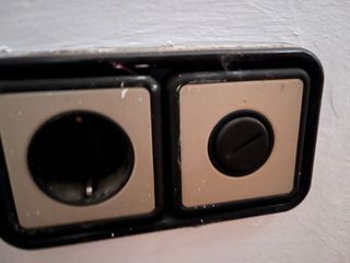 Marco para interruptor de luz