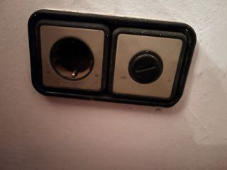 Marco para interruptor de luz