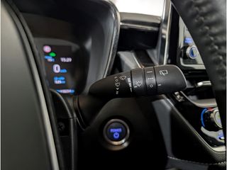 Toyota Corolla 1.8 125H BUSINESS PLUS E-CVT TOU SP