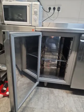 Nevera industrial 3 puertas