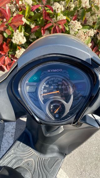 Moto kymco miller Scooter 125