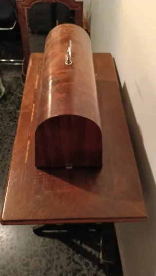 Máquina de coser antigua Alfa