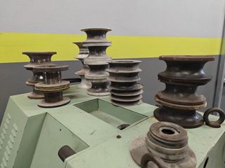 Curvadora de perfiles BPR CPS 35 con CNC