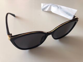 Gafas de sol mujer negras y doradas