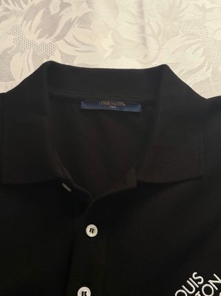 Camiseta Louis Vuitton Negra