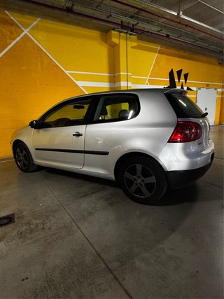 Volkswagen Golf V 1.4