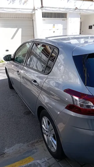 Peugeot 308 1'2 Style 130CV AUTOMÁTICO