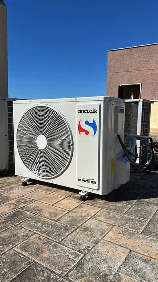 INSTALACION AIRE ACONDICIONADO / SPLIT SEVILLA