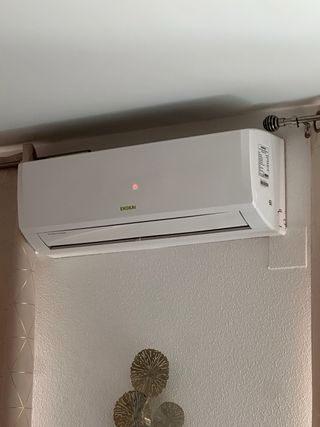 INSTALACION AIRE ACONDICIONADO / SPLIT SEVILLA