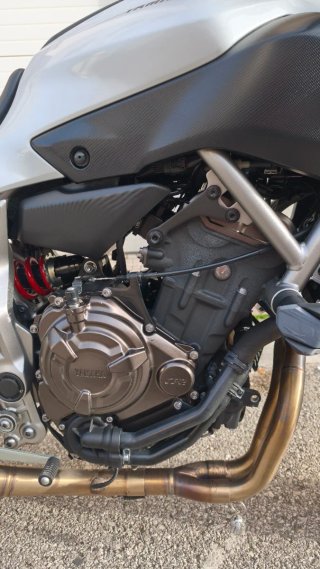 Yamaha MT-07 impecable con extras.