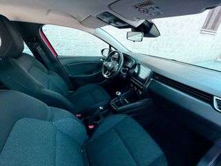 Renault Clio 2023