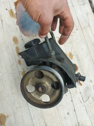 Bomba Dirección Partner S2