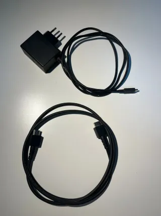 Nintendo Switch Azul/Rojo Completa