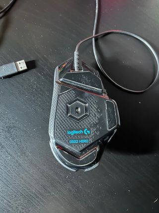 Logitech G502 HERO Ratón Gaming Negro