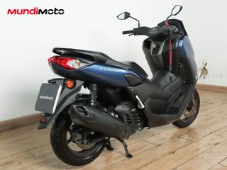 YAMAHA NMAX