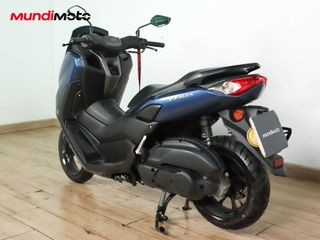 YAMAHA NMAX