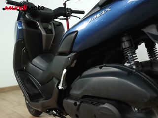 YAMAHA NMAX