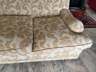 Conjunto de sofa bordado en hilo De oro y de pluma