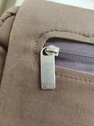 Maletín portátil NeuElements Marrón