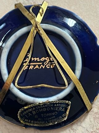 Elegante piattino decorativo in porcellana vintage