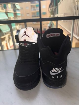 Nike Air Jordan 5 Retro Black Metallic – Talla 43