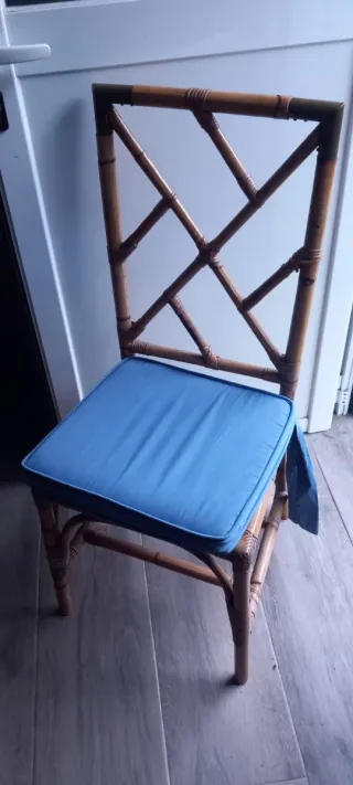 4 Sillas Bambú con Cojines Azules