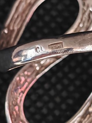 Anillo plata 925 diseño abstracto. 051-01-00600