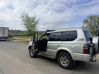 toyota land crysler land crysler 1997