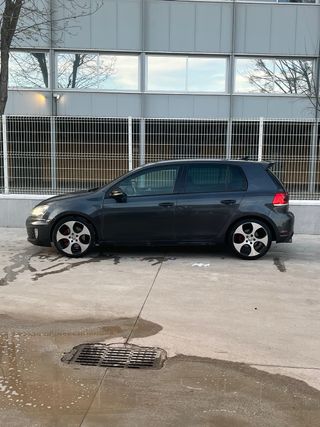 Volkswagen Golf 2011