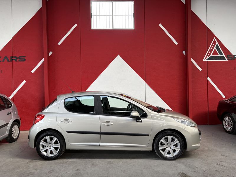 Peugeot 207 2007, foto 4