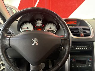 Peugeot 207 1.6I AUTOMATICO 2007