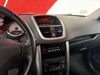 Peugeot 207 1.6I AUTOMATICO 2007