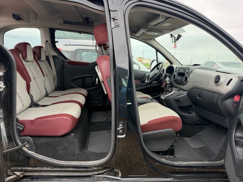 Citroën Berlingo 2010, foto 12