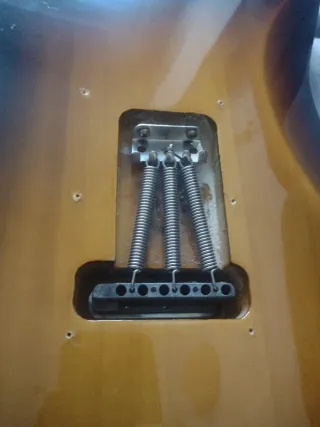 Guitarra eléctrica Fender Squier Stratocaster