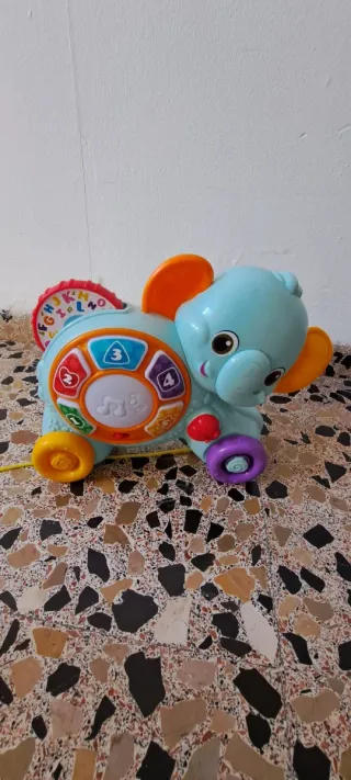 Elefante musical para arrastrar y mas juguetes