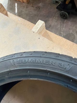 4 Neumáticos 225/40 ZR18 92Y XL