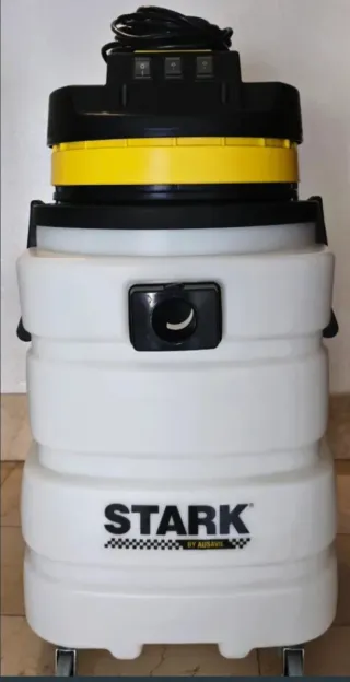 ASPIRADOR POLVO Y LÍOUIDO 90LT. 3000W. STARK 90-3P