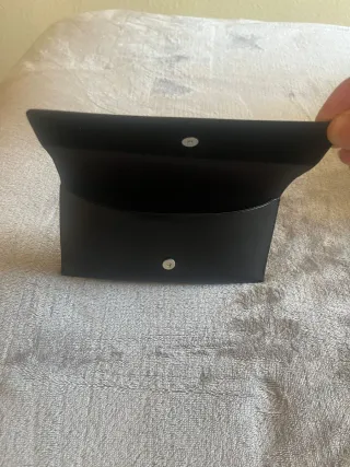 Funda para gafas Karl Lagerfeld negra