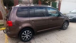 Volkswagen Touran 2011