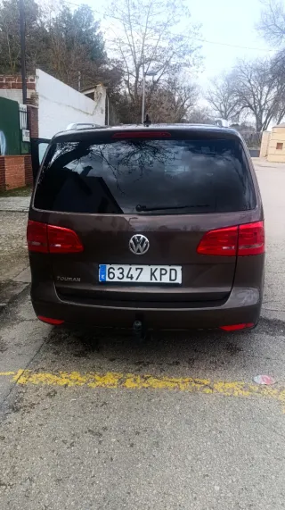 Volkswagen Touran 2011