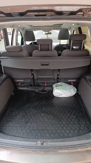 Volkswagen Touran 2011