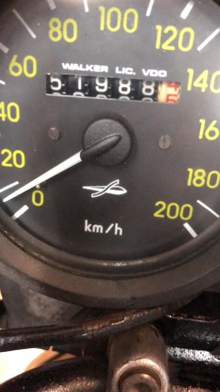 Moto Clásica Negra
